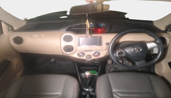 2017 Toyota Etios VX PLATINUM, Petrol, Manual, 46,326 km, interior