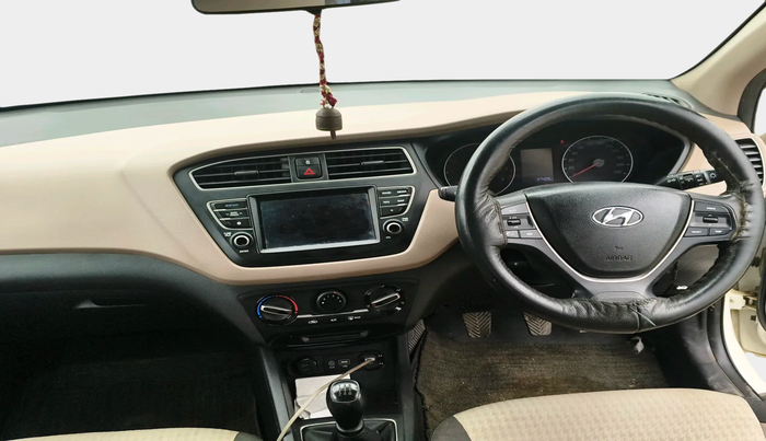 2019 Hyundai Elite i20 SPORTZ PLUS 1.2, Petrol, Manual, 97,408 km, interior