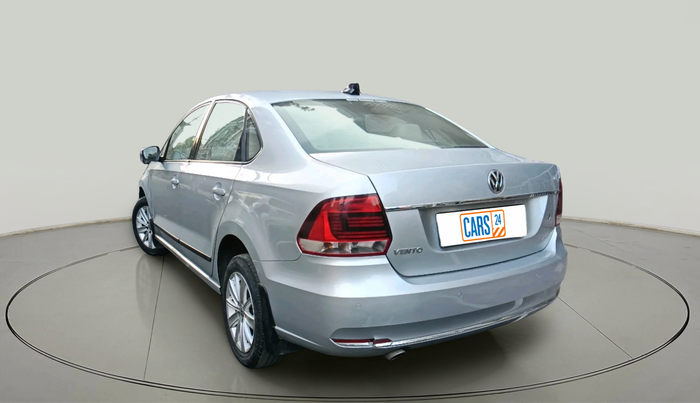 2016 Volkswagen Vento HIGHLINE 1.6 MPI, Petrol, Manual, 1,32,622 km, exterior