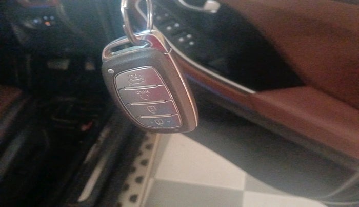 2021 Hyundai ALCAZAR 1.5 SIGNATURE (O) AT 6STR, Diesel, Automatic, 65,236 km, interior