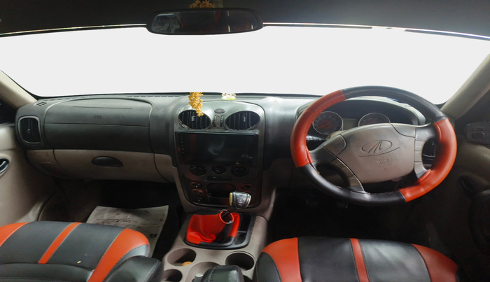 2010 Mahindra Scorpio VLX 2WD, Diesel, Manual, 1,48,707 km, interior