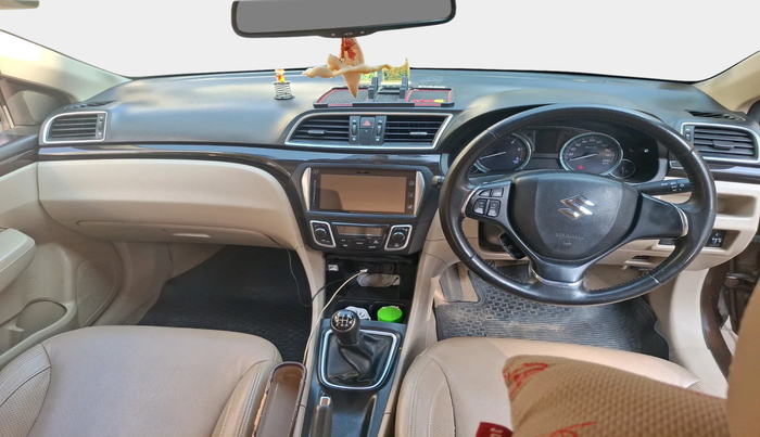 2016 Maruti Ciaz ZDI+ SHVS, Diesel, Manual, 77,925 km, interior