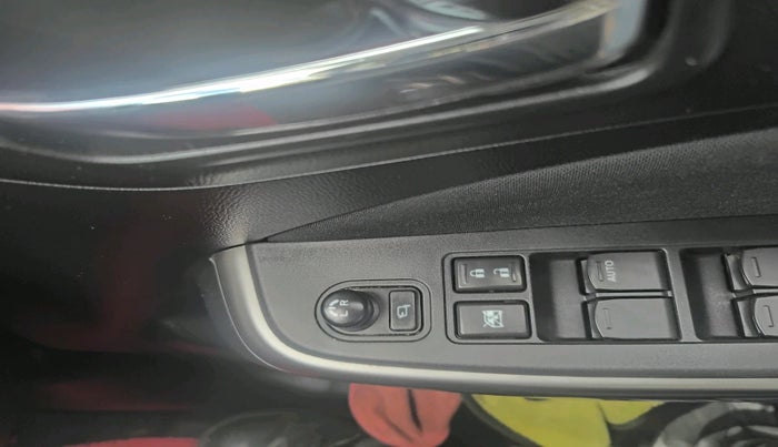 2022 Maruti Swift ZXI AMT, Petrol, Automatic, 44,619 km, interior