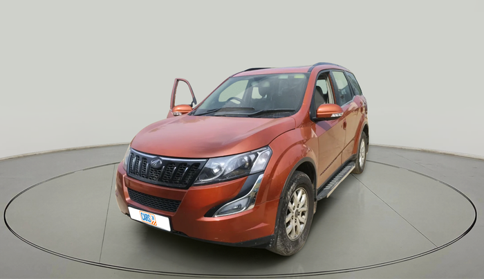 2016 Mahindra XUV500 W10, Diesel, Manual, 75,000 km, exterior