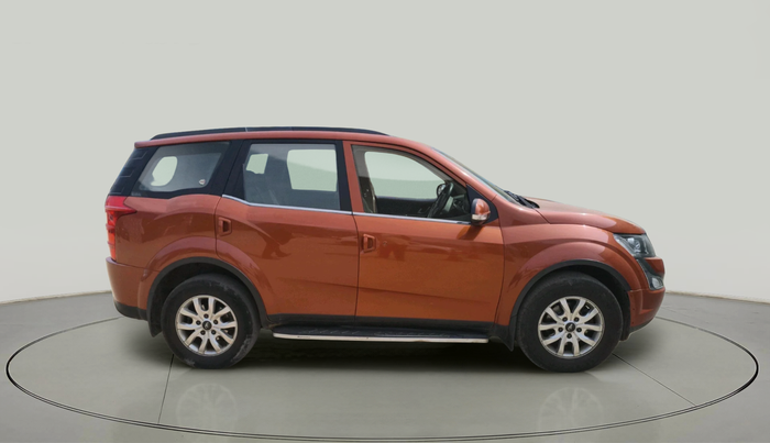 2016 Mahindra XUV500 W10, Diesel, Manual, 75,000 km, exterior