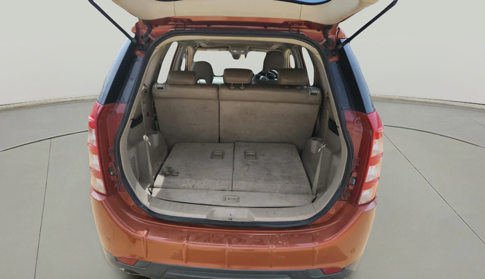 2016 Mahindra XUV500 W10, Diesel, Manual, 75,000 km, exterior