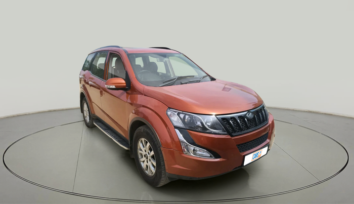 2016 Mahindra XUV500 W10, Diesel, Manual, 75,000 km, exterior
