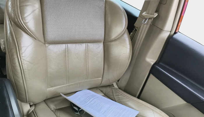 2016 Mahindra XUV500 W10, Diesel, Manual, 75,000 km, interior