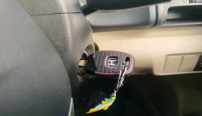 2013 Honda City 1.5L I-VTEC S MT, Petrol, Manual, 1,13,970 km, interior