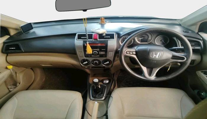 2013 Honda City 1.5L I-VTEC S MT, Petrol, Manual, 1,13,970 km, interior