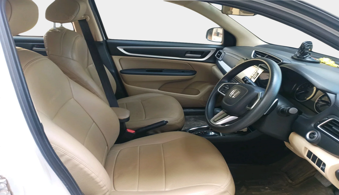 2023 Honda Amaze 1.2L I-VTEC VX CVT, Petrol, Automatic, 15,895 km, interior