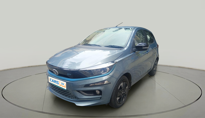2024 Tata TIAGO EV XZ PLUS TECH LUX LONG RANGE, Electric, Automatic, 7,399 km, exterior