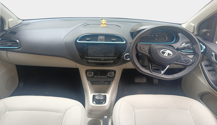 2024 Tata TIAGO EV XZ PLUS TECH LUX LONG RANGE, Electric, Automatic, 7,399 km, interior