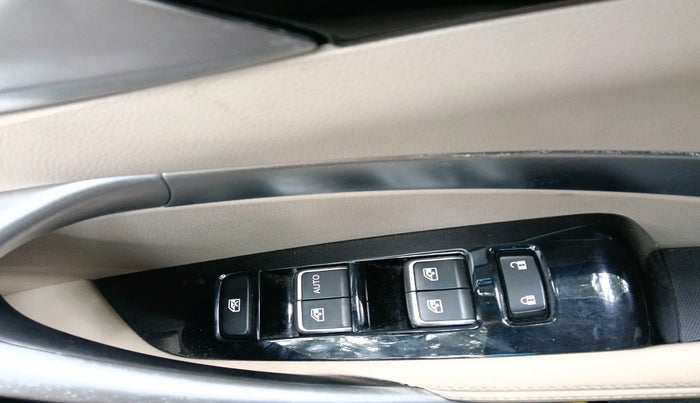 2021 MG HECTOR SHARP 1.5 DCT PETROL, Petrol, Automatic, 16,226 km, interior