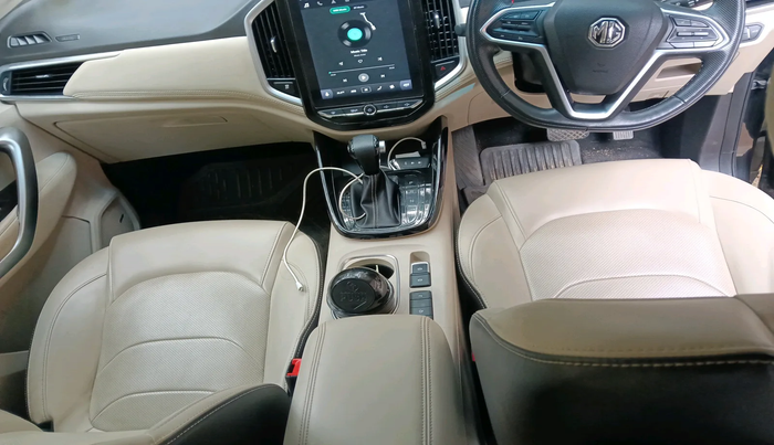 2021 MG HECTOR SHARP 1.5 DCT PETROL, Petrol, Automatic, 16,226 km, interior