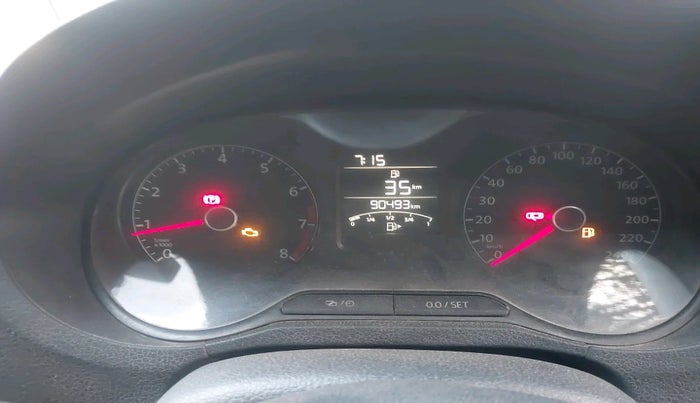 2015 Volkswagen Polo COMFORTLINE 1.2L, Petrol, Manual, 90,493 km, interior