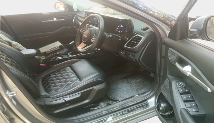 2021 KIA SELTOS HTK PLUS 1.5, Petrol, Manual, 40,812 km, interior