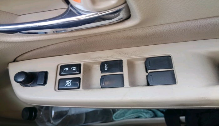 2016 Maruti Ciaz ZDI+ SHVS, Diesel, Manual, 2,09,994 km, interior