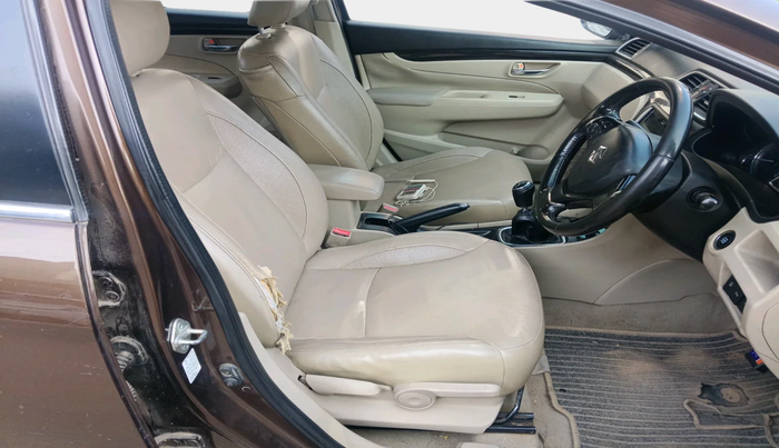 2016 Maruti Ciaz ZDI+ SHVS, Diesel, Manual, 2,09,994 km, interior