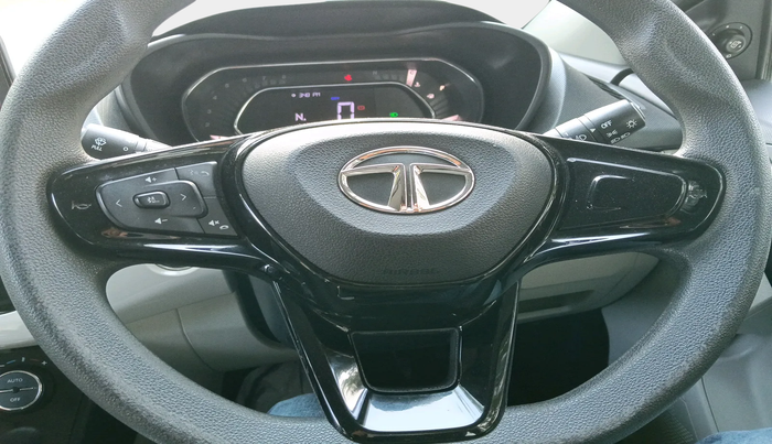 2021 Tata NEXON XZA PLUS PETROL, Petrol, Automatic, 28,749 km, interior