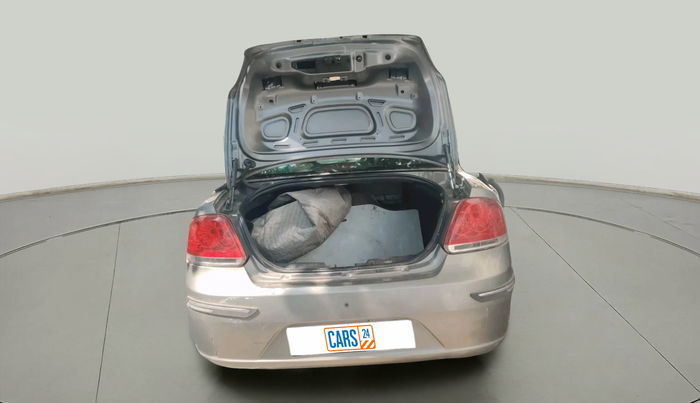 2010 Fiat Linea DYNAMIC 1.4, Petrol, Manual, 1,07,900 km, exterior