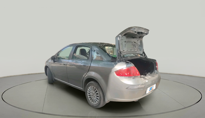 2010 Fiat Linea DYNAMIC 1.4, Petrol, Manual, 1,07,900 km, exterior