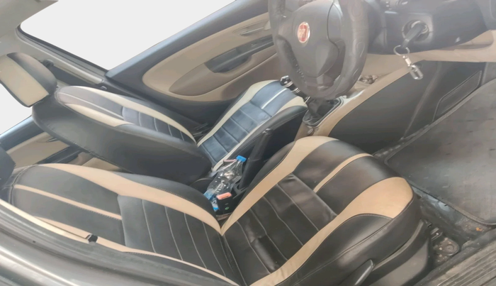 2010 Fiat Linea DYNAMIC 1.4, Petrol, Manual, 1,07,900 km, interior