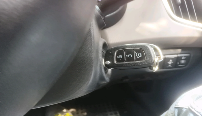 2018 Hyundai Creta E PLUS 1.6 PETROL, Petrol, Manual, 1,10,810 km, interior