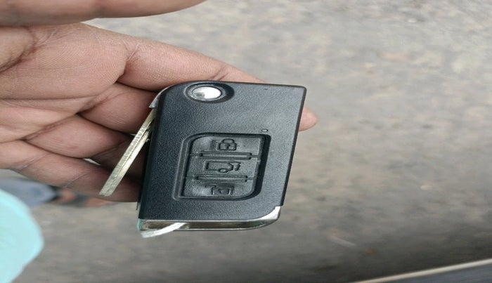 2014 Mahindra XUV500 W8, Diesel, Manual, 83,160 km, interior