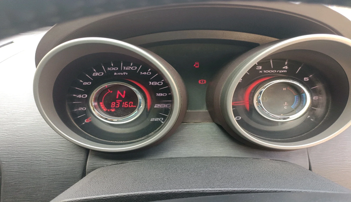 2014 Mahindra XUV500 W8, Diesel, Manual, 83,160 km, interior