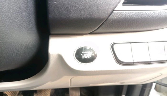 2021 KIA SELTOS HTX 1.5 PETROL, Petrol, Manual, 31,573 km, interior