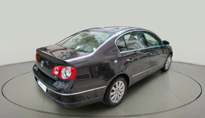 2010 Volkswagen Passat 1.8L TSI, Petrol, Manual, 76,000 km, exterior