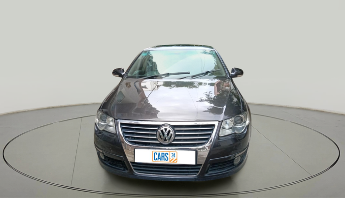 2010 Volkswagen Passat 1.8L TSI, Petrol, Manual, 76,000 km, exterior