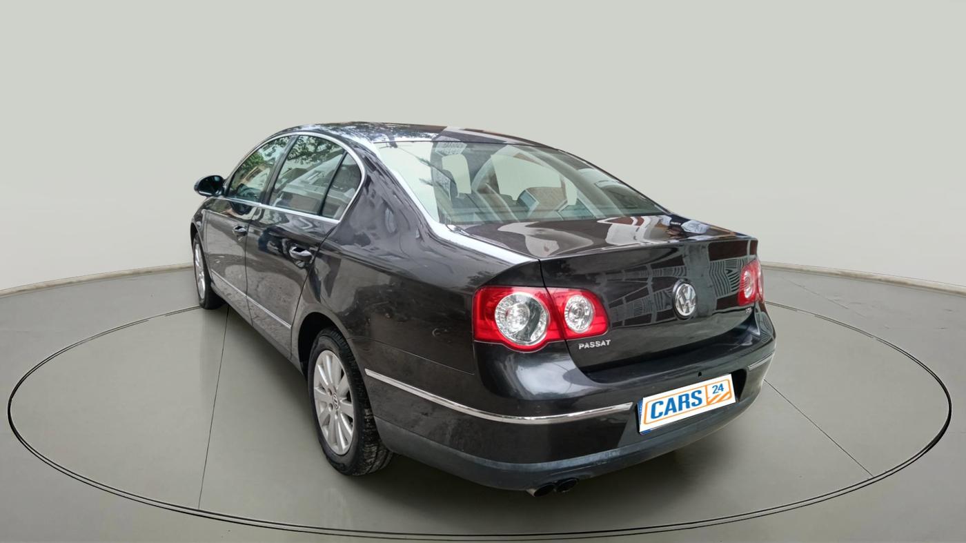 2010 Volkswagen Passat 1.8L TSI, Petrol, Manual, 76,000 km, exterior