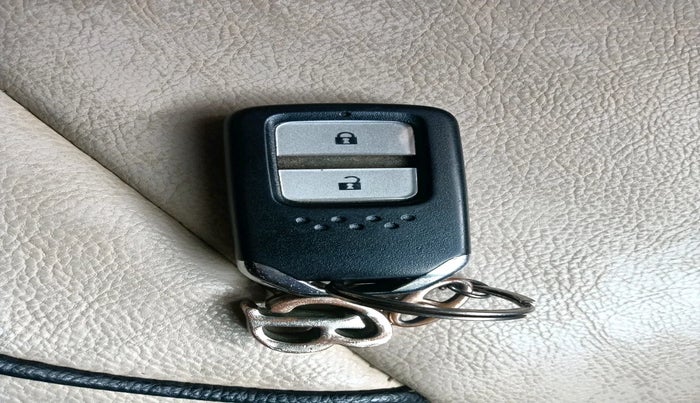 2017 Honda WR-V 1.5L I-DTEC VX MT, Diesel, Manual, 1,65,602 km, interior