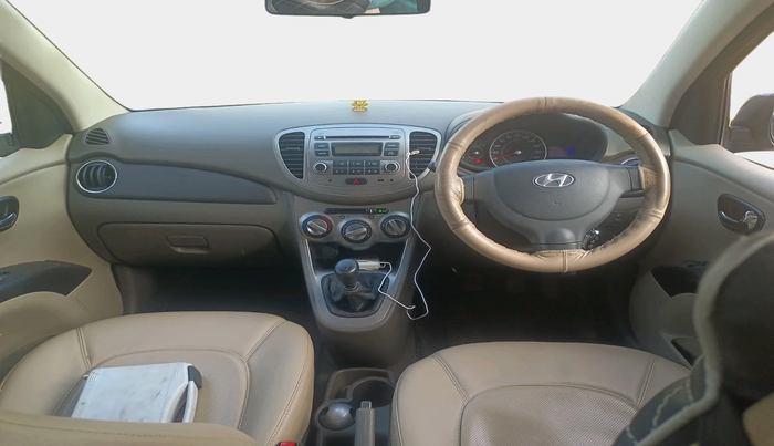 2013 Hyundai i10 MAGNA 1.2, Petrol, Manual, 32,231 km, interior