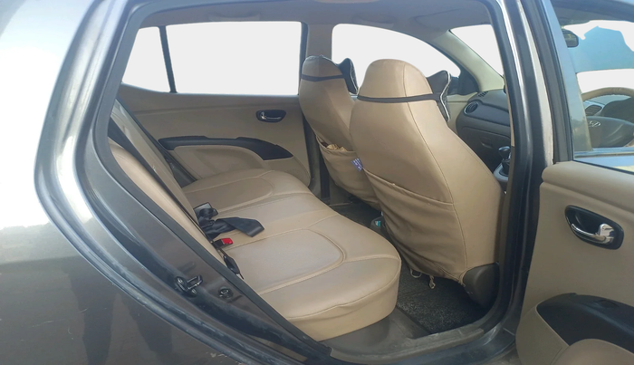 2013 Hyundai i10 MAGNA 1.2, Petrol, Manual, 32,231 km, interior