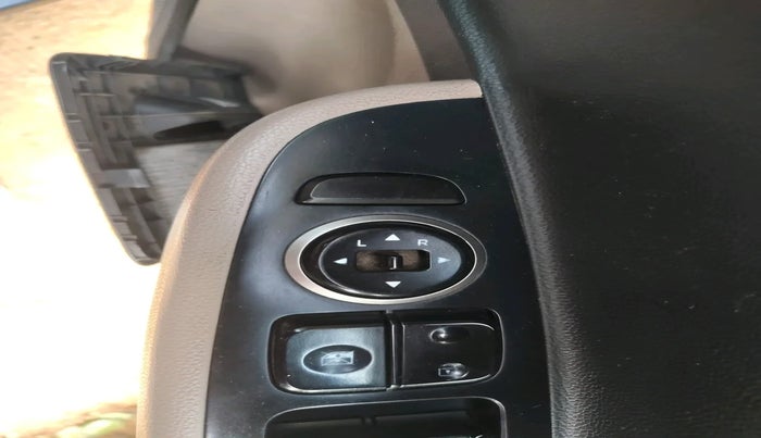 2017 Hyundai Grand i10 SPORTZ (O) AT 1.2 KAPPA VTVT, Petrol, Automatic, 56,169 km, interior