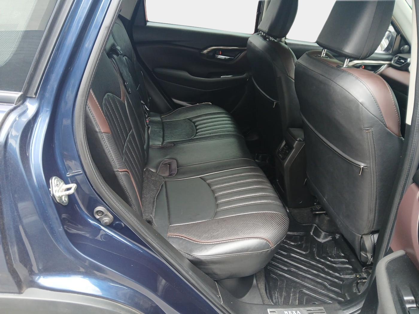 2023 Maruti Grand Vitara SIGMA SMART HYBRID, Petrol, Manual, 70,300 km, interior