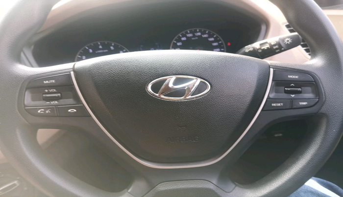 2020 Hyundai Elite i20 SPORTZ PLUS 1.2, Petrol, Manual, 17,496 km, interior