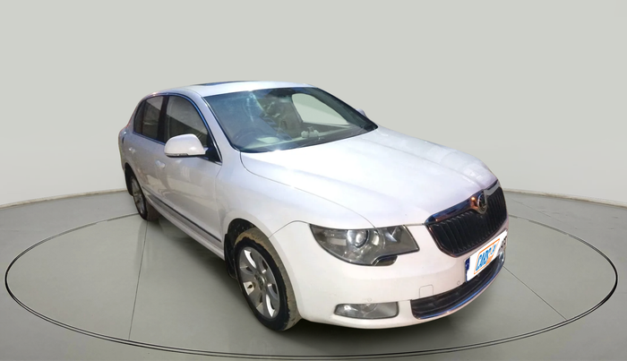 2012 Skoda Superb ELEGANCE 2.0 TDI CR AT, Diesel, Automatic, 1,51,887 km, exterior