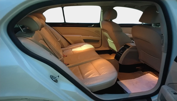 2012 Skoda Superb ELEGANCE 2.0 TDI CR AT, Diesel, Automatic, 1,51,887 km, interior