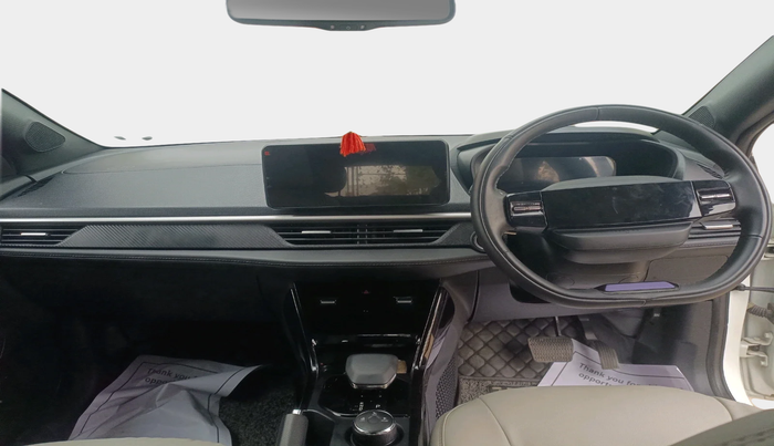 2024 Tata NEXON FEARLESS DCA DUAL TONE 1.2 PETROL, Petrol, Automatic, 6,960 km, interior