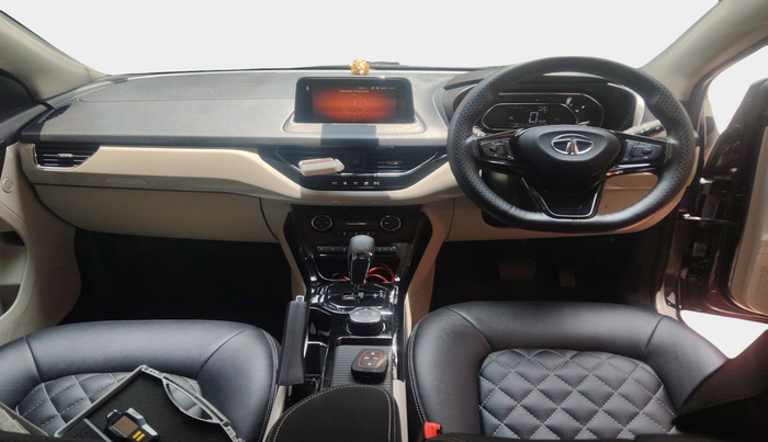 2023 Tata NEXON XZA PLUS SUNROOF PETROL, Petrol, Automatic, 11,287 km, interior