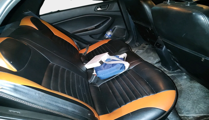 2017 Hyundai i20 Active 1.2 S, Petrol, Manual, 55,415 km, interior