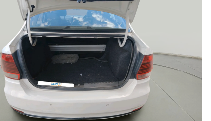 2015 Volkswagen Vento COMFORTLINE DIESEL 1.5, Diesel, Manual, 1,56,296 km, exterior