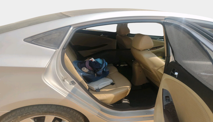 2012 Hyundai Verna FLUIDIC 1.6 VTVT SX, Petrol, Manual, 92,935 km, interior