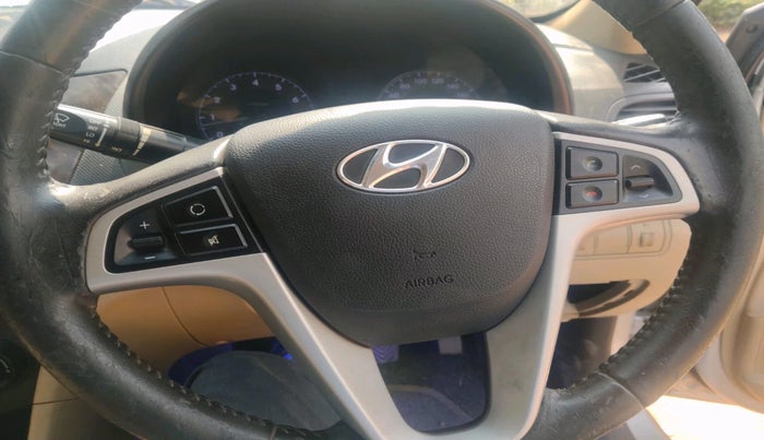 2012 Hyundai Verna FLUIDIC 1.6 VTVT SX, Petrol, Manual, 92,935 km, interior