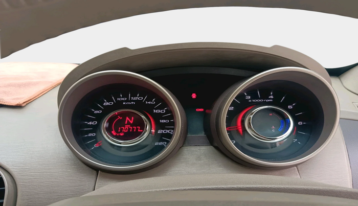 2012 Mahindra XUV500 W8, Diesel, Manual, 1,70,777 km, interior