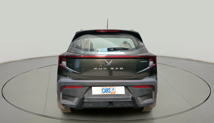 2024 Mahindra XUV 3XO AX7L 1.2 Petrol AT, Petrol, Automatic, 4,005 km, exterior
